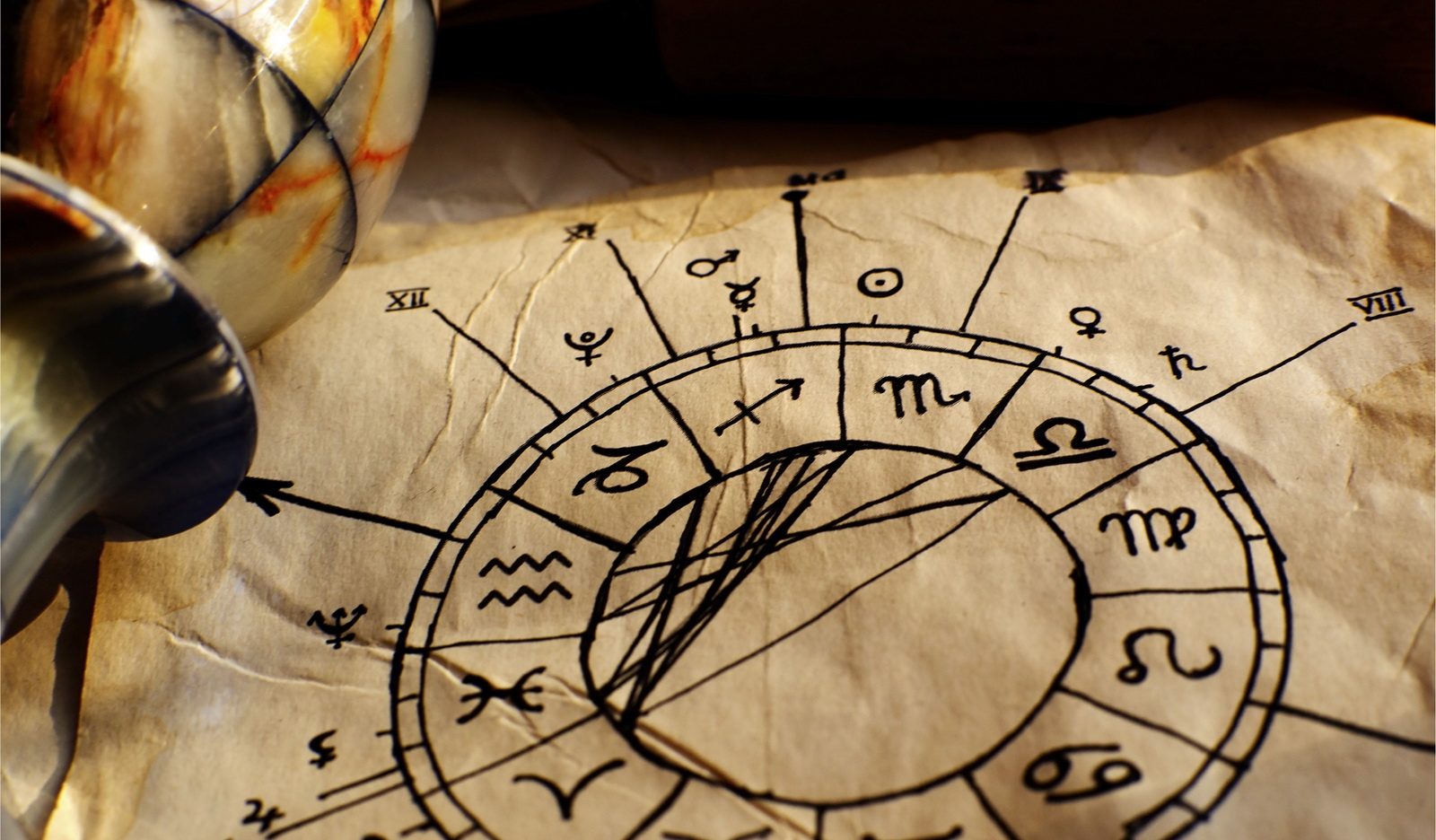 chto-takoe-individualnyj-goroskop-gde-najti-opytnogo-astrologa